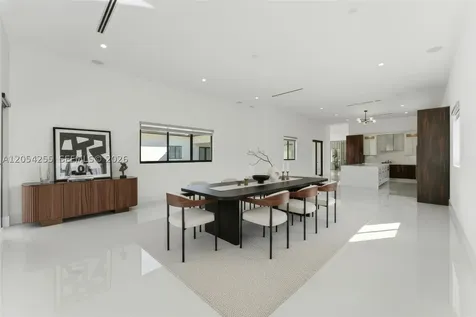 10005 SW 66th Street Miami FL 33173
