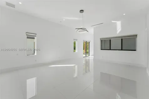 10005 SW 66th Street Miami FL 33173