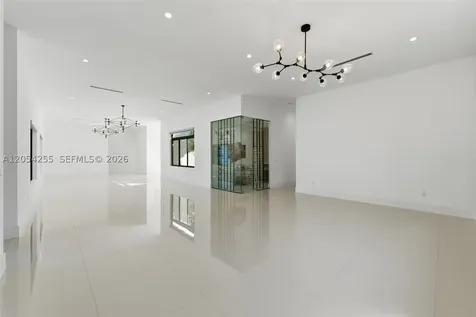 10005 SW 66th Street Miami FL 33173