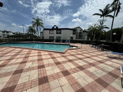 9711 Fontainebleau Boulevard Miami FL 33172