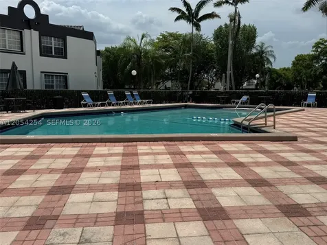 9711 Fontainebleau Boulevard Miami FL 33172