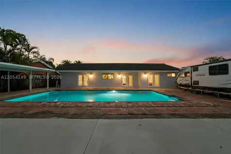 14460 SW 151st Terrace Miami FL 33186