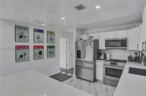 1500 N Park Road Hollywood FL 33021