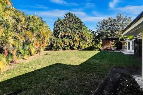 1500 N Park Road Hollywood FL 33021