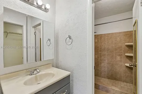 375 SW 61st Terrace Margate FL 33068