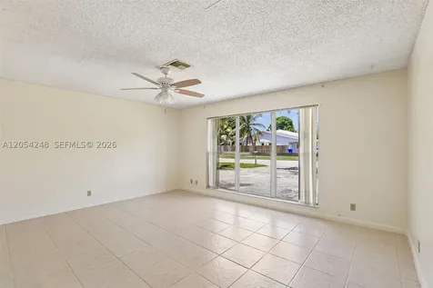 375 SW 61st Terrace Margate FL 33068