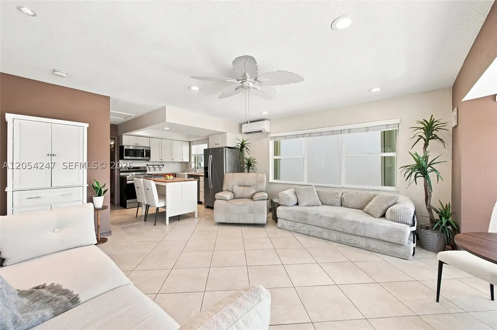 3216 SE 12th Street Pompano Beach FL 33062