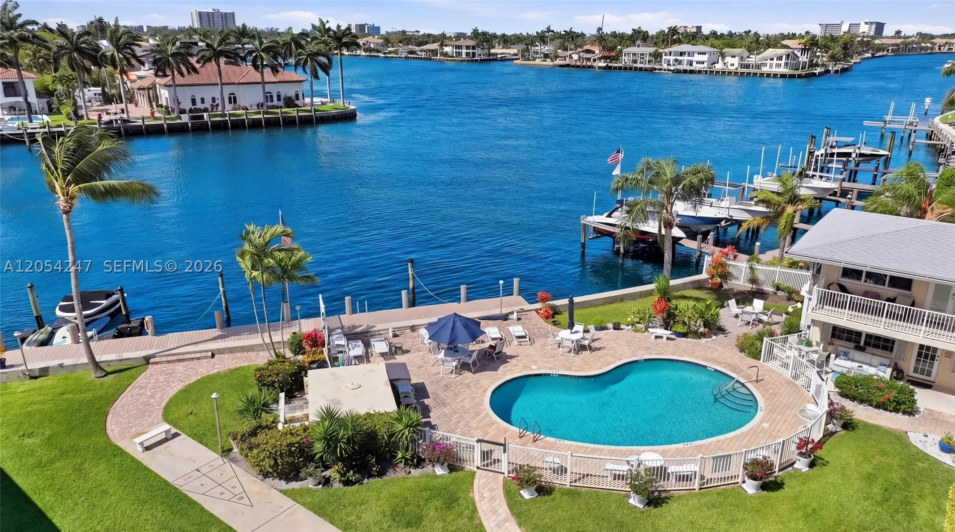 3216 SE 12th Street Pompano Beach FL 33062