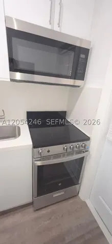 7901 SW 64th Avenue South Miami FL 33143