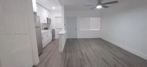 7901 SW 64th Avenue South Miami FL 33143
