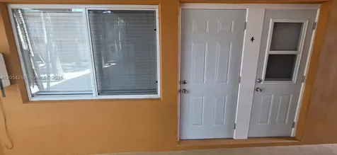 7901 SW 64th Avenue South Miami FL 33143