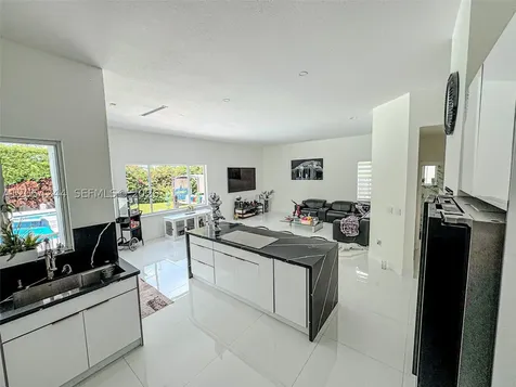 11929 SW 72 Terrace Miami FL 33183
