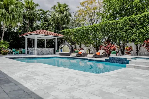 11929 SW 72 Terrace Miami FL 33183