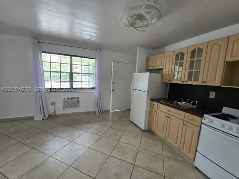 345 Michigan Avenue Miami Beach FL 33139