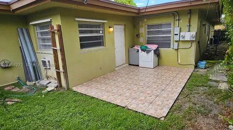 808 NE 10th Street Hallandale Beach FL 33009