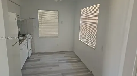 808 NE 10th Street Hallandale Beach FL 33009