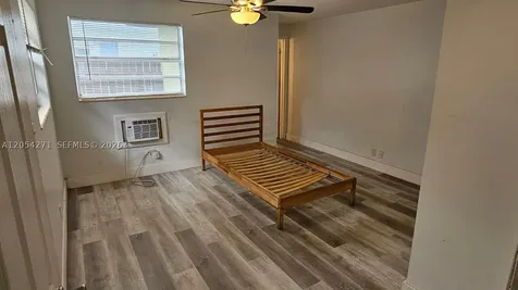 808 NE 10th Street Hallandale Beach FL 33009