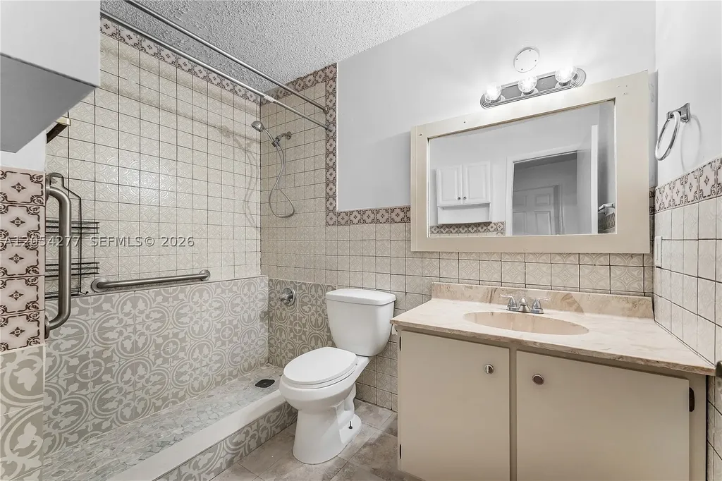 2781 NW 24th Street Fort Lauderdale FL 33311