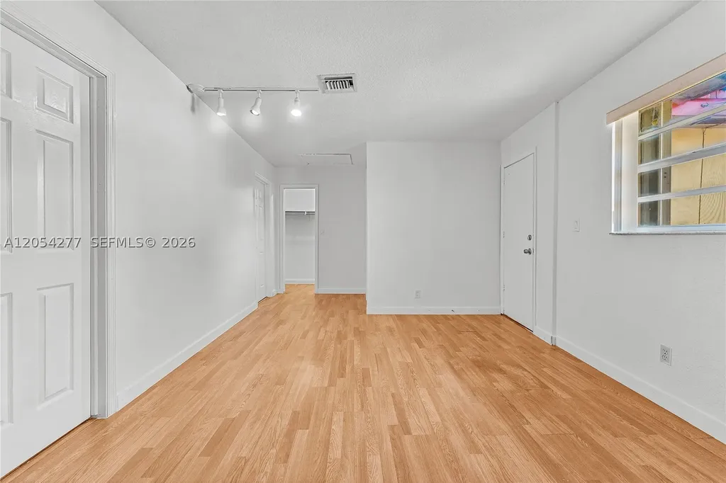 2781 NW 24th Street Fort Lauderdale FL 33311