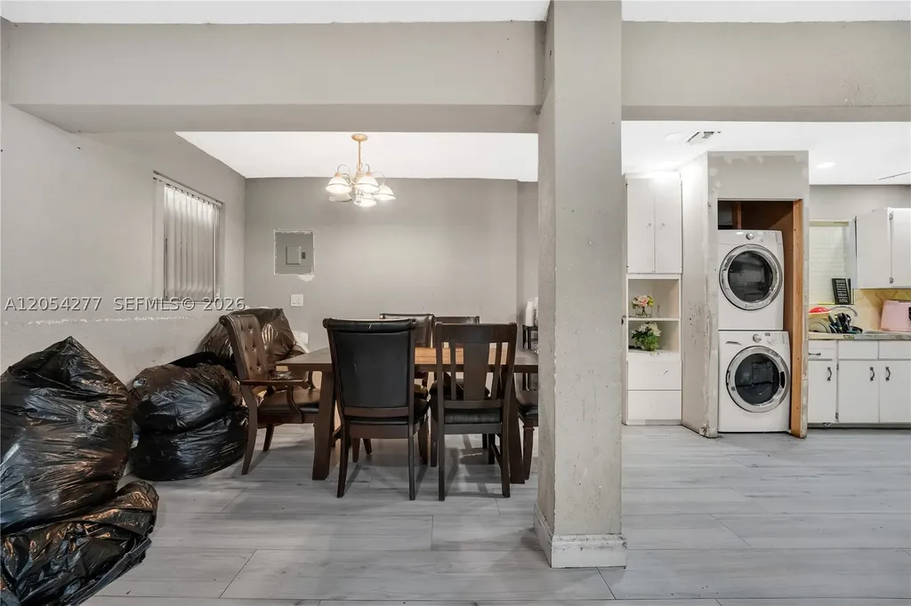 2781 NW 24th Street Fort Lauderdale FL 33311