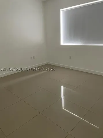 423 E 27th Street Hialeah FL 33013
