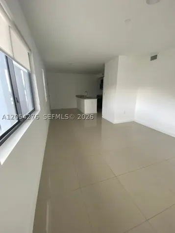 423 E 27th Street Hialeah FL 33013