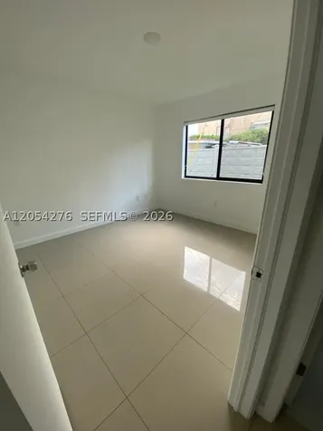 423 E 27th Street Hialeah FL 33013
