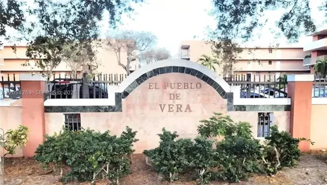 5765 W 25th Court Hialeah FL 33016