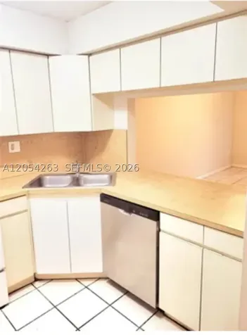 5765 W 25th Court Hialeah FL 33016