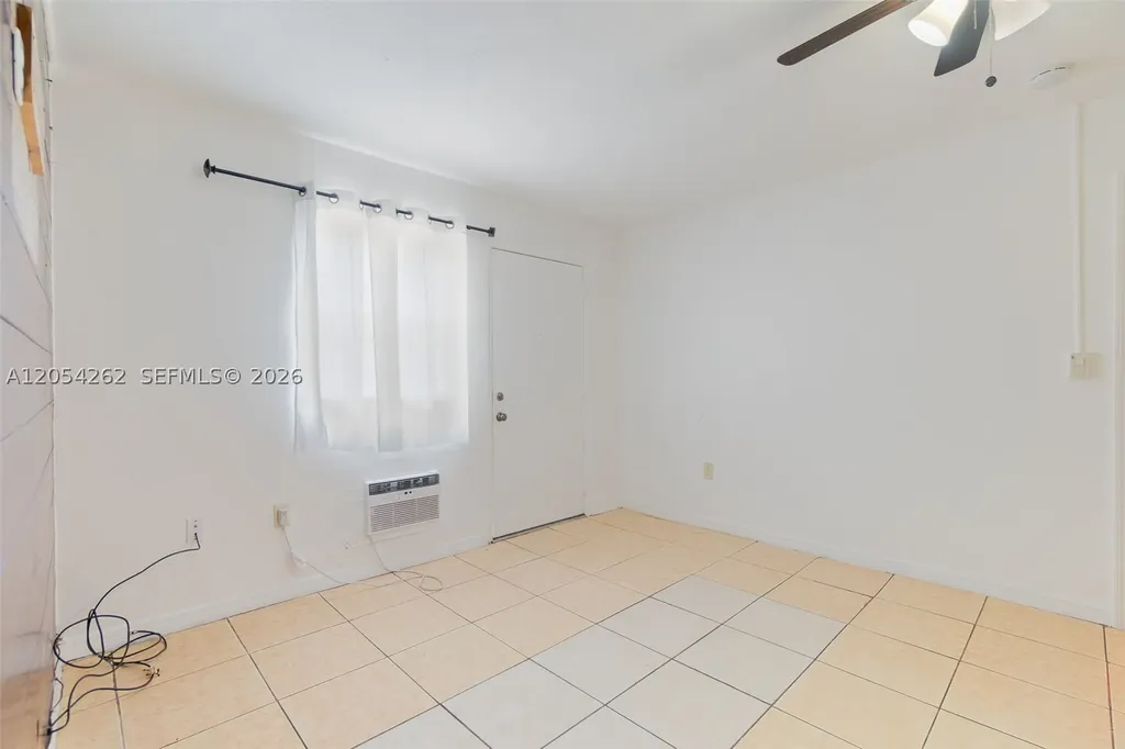 125 Cleveland Street Lake Worth FL 33461
