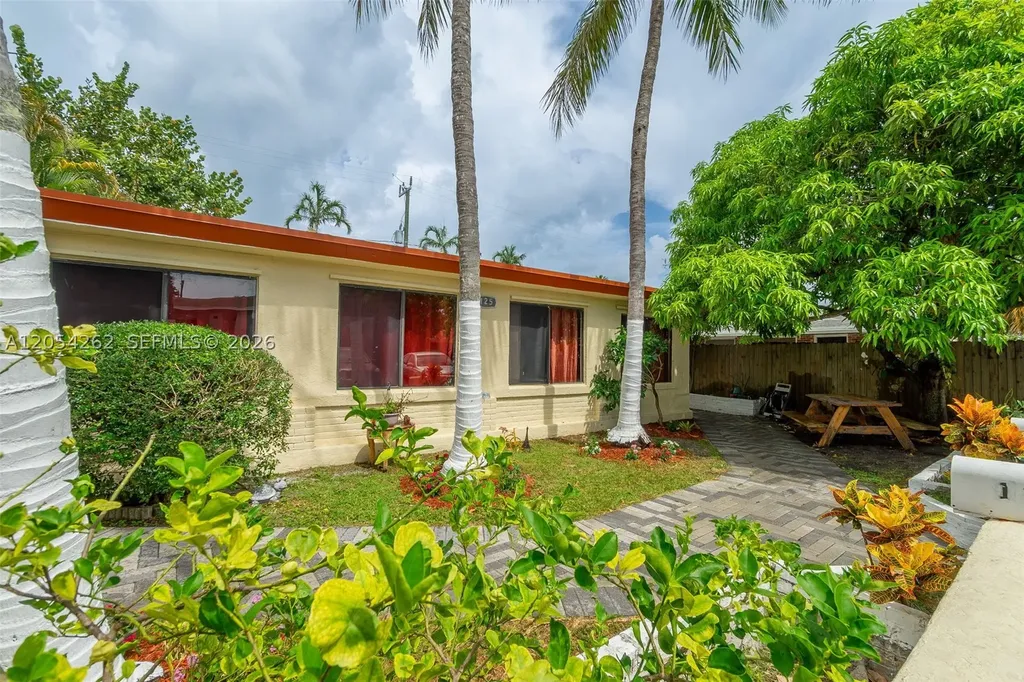 125 Cleveland Street Lake Worth FL 33461