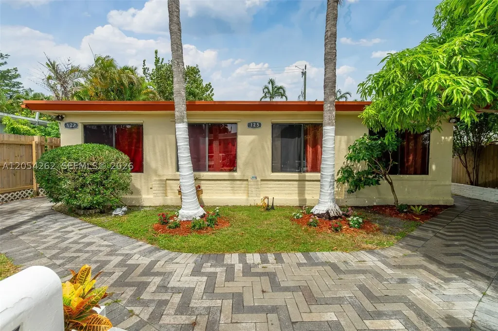 125 Cleveland Street Lake Worth FL 33461