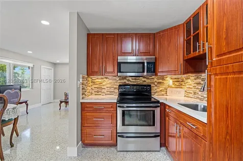 766 E 36th Street Hialeah FL 33013