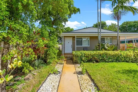 766 E 36th Street Hialeah FL 33013