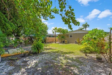 766 E 36th Street Hialeah FL 33013