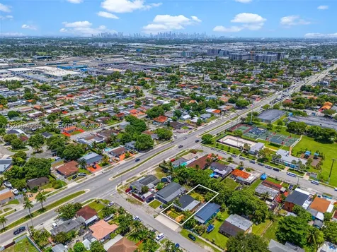 766 E 36th Street Hialeah FL 33013