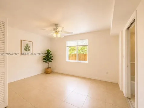 5810 W 18th Lane Hialeah FL 33012