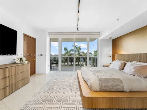 400 Alton Road Miami Beach FL 33139