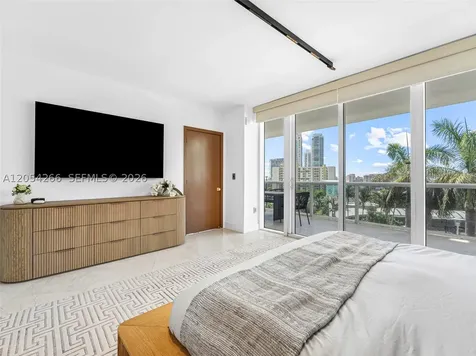 400 Alton Road Miami Beach FL 33139