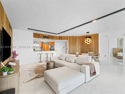 400 Alton Road Miami Beach FL 33139