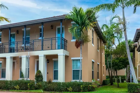 1510 SW 147th Terrace Pembroke Pines FL 33027