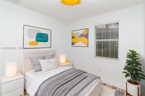 1510 SW 147th Terrace Pembroke Pines FL 33027