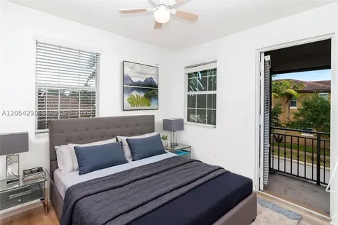 1510 SW 147th Terrace Pembroke Pines FL 33027