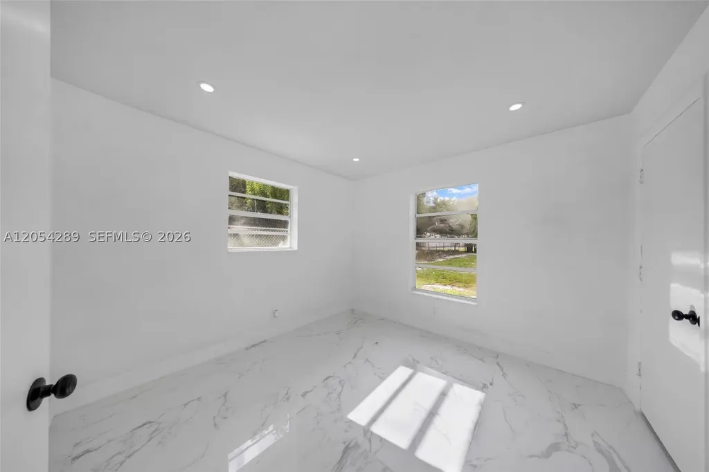 2468 NW 21st Street Fort Lauderdale FL 33311
