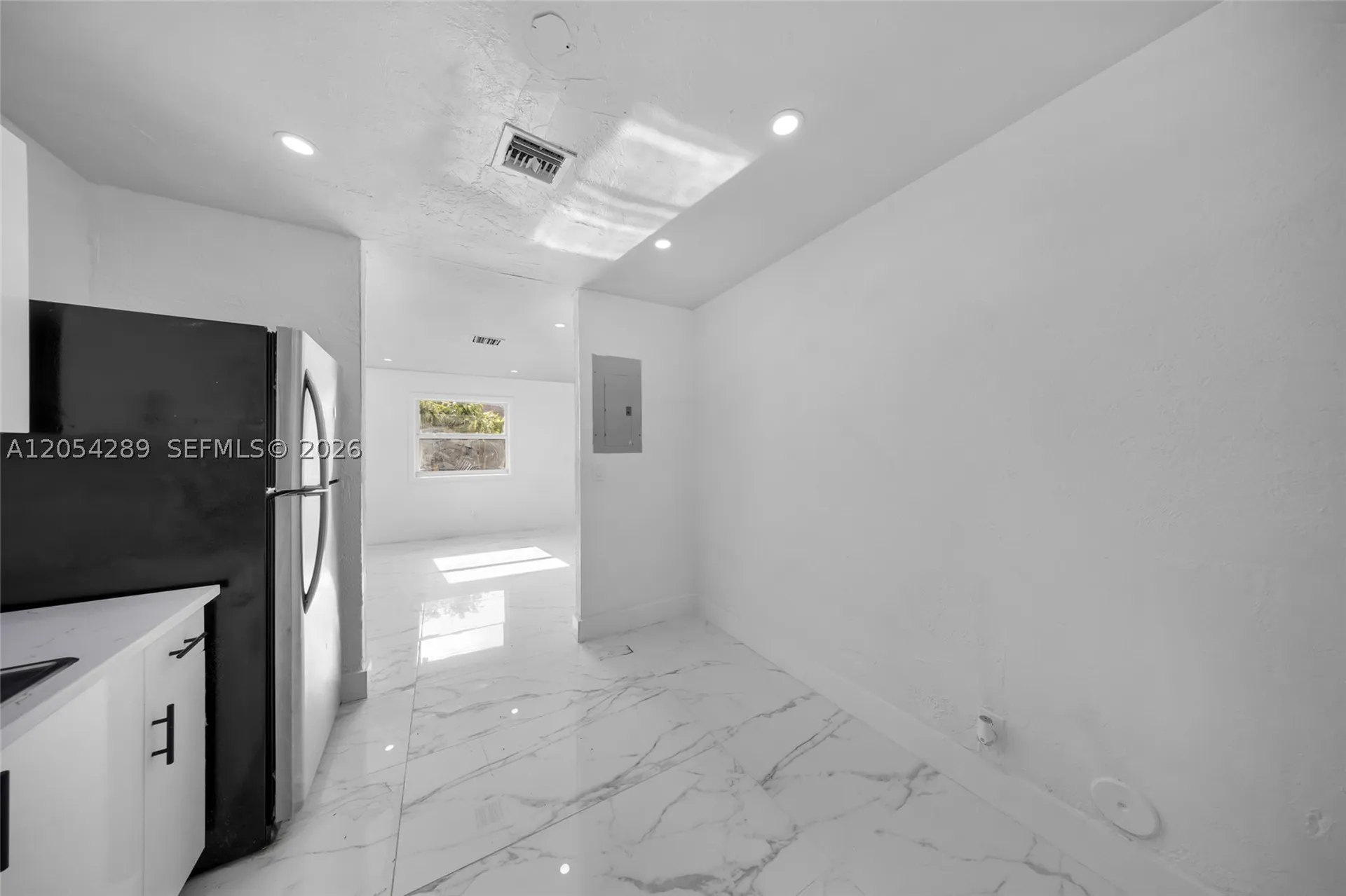 2468 NW 21st Street Fort Lauderdale FL 33311