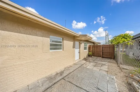 2468 NW 21st Street Fort Lauderdale FL 33311