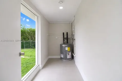 6410 SW 17th Street West Miami FL 33155