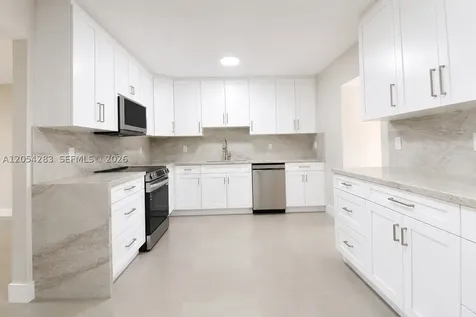 6410 SW 17th Street West Miami FL 33155