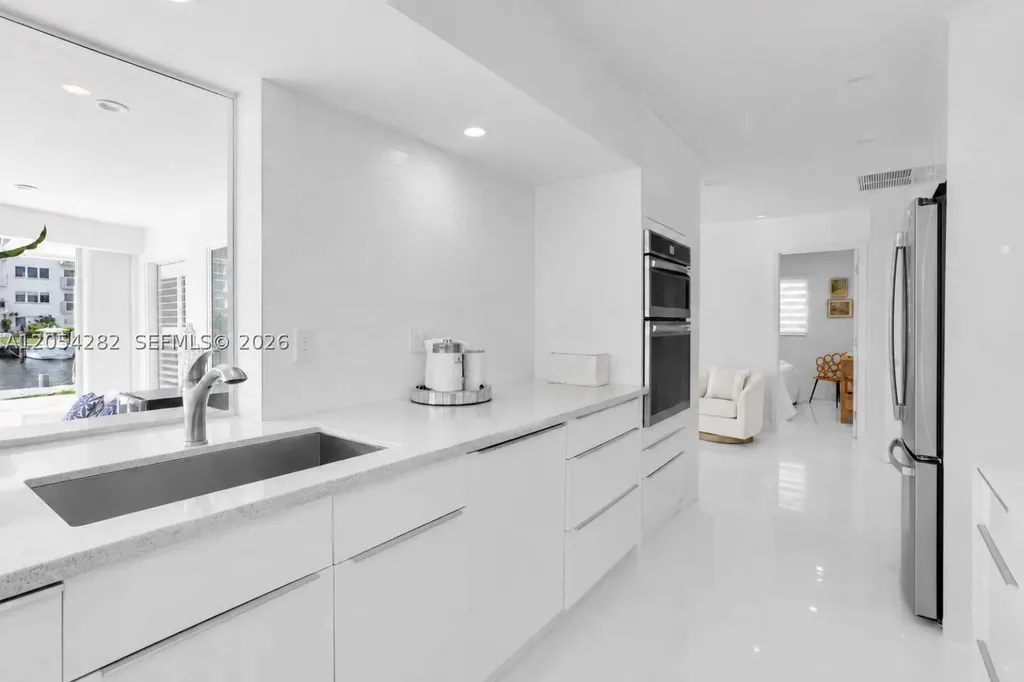 2762 NE 3rd Street Pompano Beach FL 33062