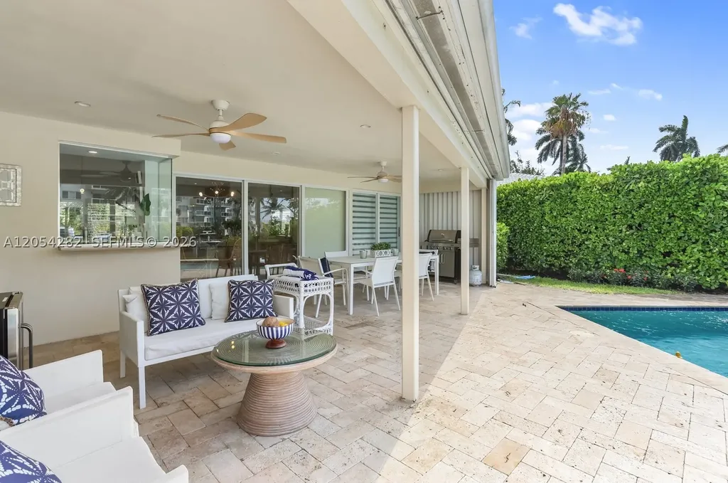2762 NE 3rd Street Pompano Beach FL 33062